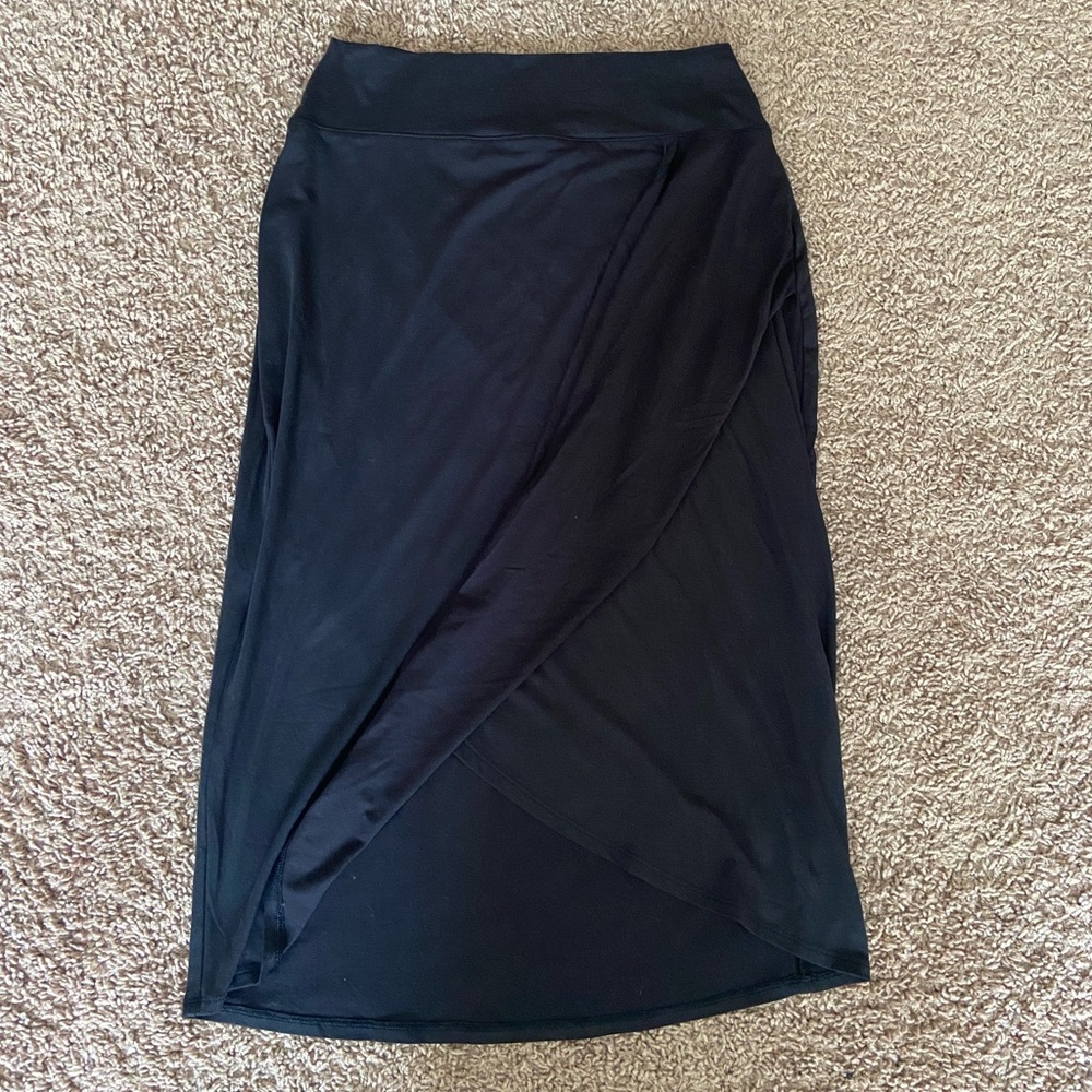 Athleta Midi skirt